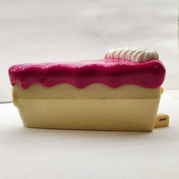 Polly Pocket Cake Slice Playset - Picture 5 of 8